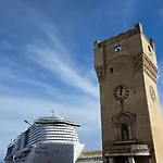 Casa Maya -center Cruises-beaches 10 Mins Lägenhet Savona